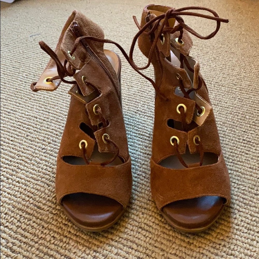 Lace up block heels